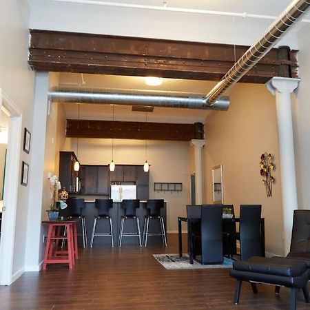 Hotel 2Br 2Ba Loft In Historic Downtown Kc Kansas City Esterno foto