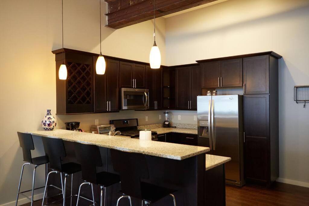 Hotel 2Br 2Ba Loft In Historic Downtown Kc Kansas City Esterno foto